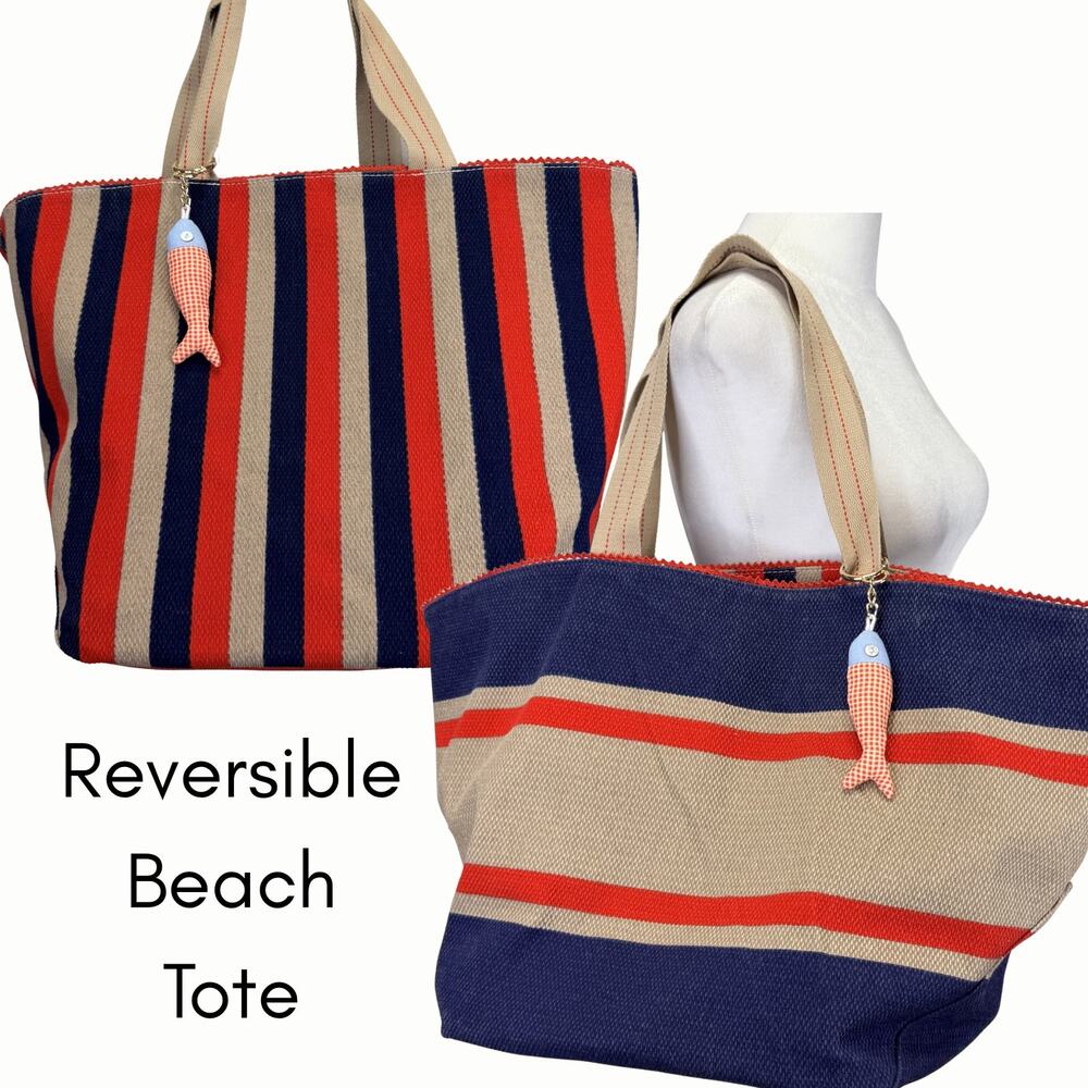 Universal Thread Reversible Canvas Beach Tote w/ Fish Bag Charm Coastal Preppy